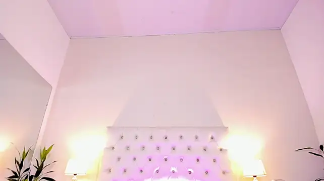 Tiffanny_Gomez - DOGGY STYLE