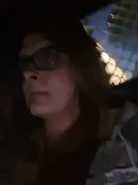 SplashhQueen420 élő XXX-chatje