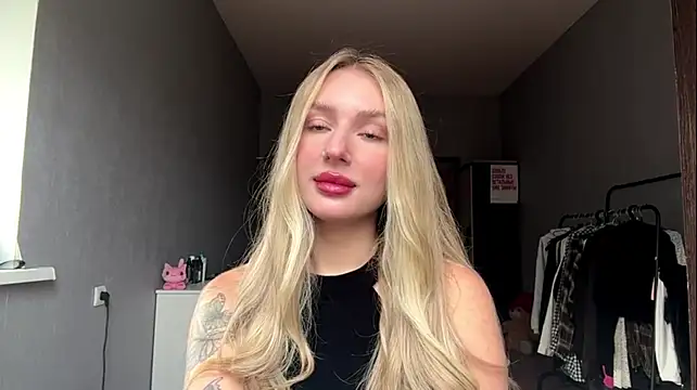 TericaEllermann - put on a sexy outfit