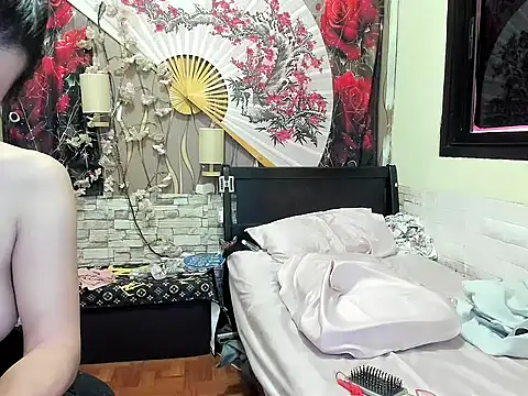 manilafoxts' Live XXX Chat