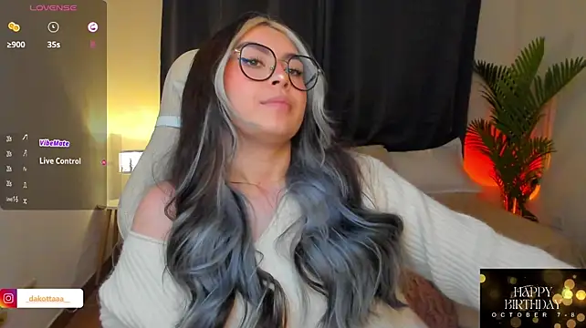 dakottaa_