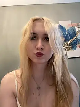 Živý XXX chat MarlboroWeb