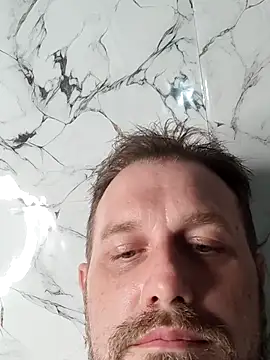 Chat +18 de Antoniobug ao vivo