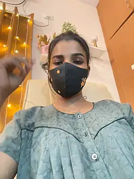 Chat +18 de its_ur_flora ao vivo