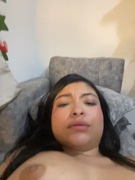 alanaxramossx's Live XXX Chat