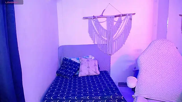Jully_dreams Live XXX-Chat