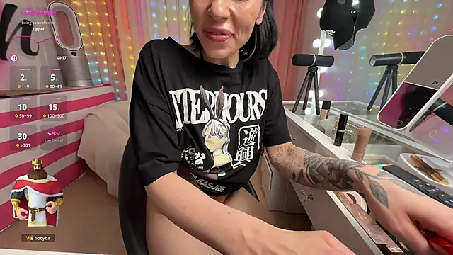 NattyFierros Chat XXX in diretta