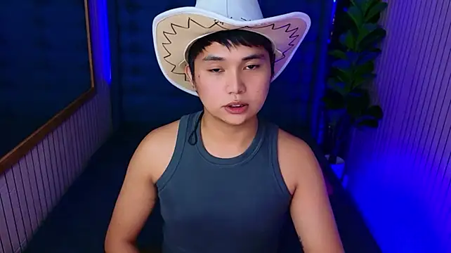 Kaydee_Callix 라이브 XXX 채팅