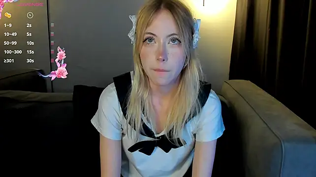 Sexxxy_Bunny - flash boobes