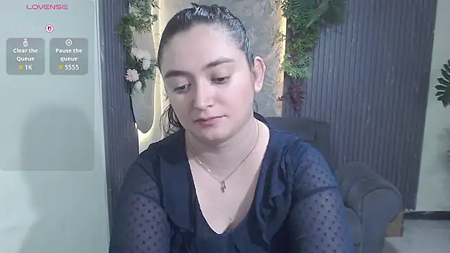 Anaa_Rose - Dildo in my pussy