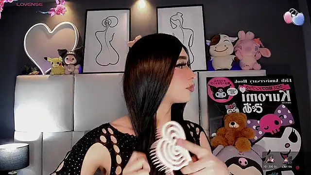 แชท XXX สดของ Megaan_Dolll