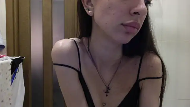 Swagangel59 - my pretty ass close to cam^^