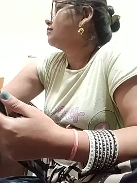 Heyy_Anshi Chat XXX in diretta