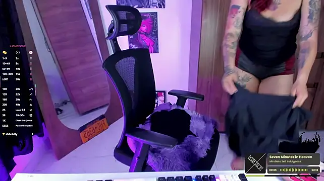 Chat XXX en directo de Marcydark__