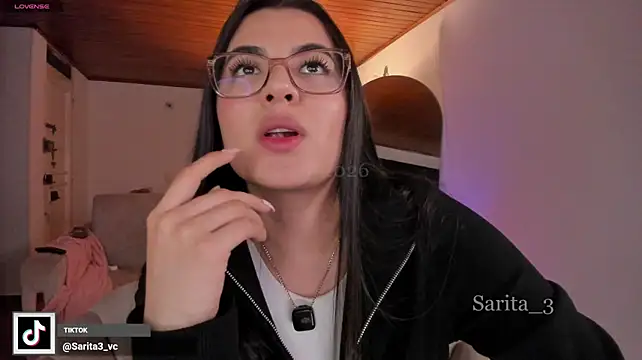 Sarita_3 - show tits