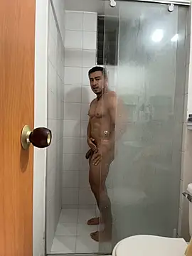 Chat +18 de Chris_Clarck ao vivo
