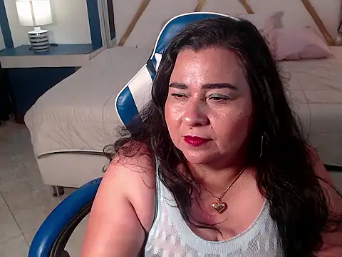 צ'אט XXX בשידור חי של katiusca_rm