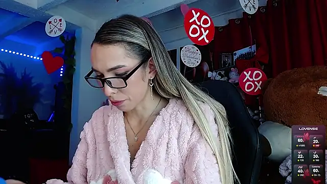 Niky_777 라이브 XXX 채팅