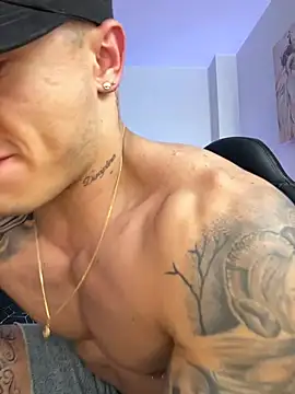 JeremyLanen Live XXX chat