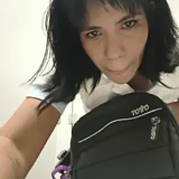AlaiaStearling_