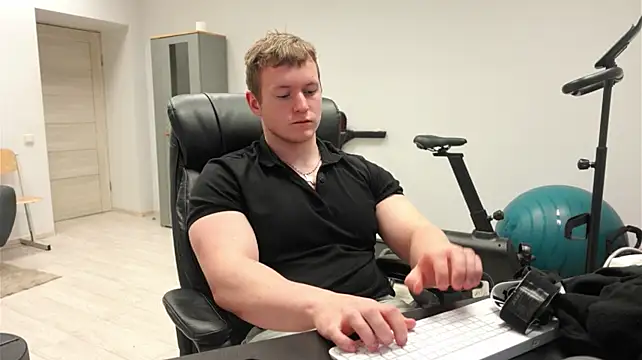 Richard_Dullas live XXX chat