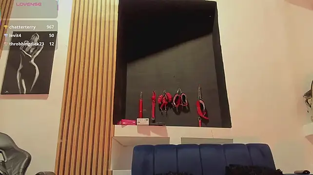 دردشة Alexxus_Smith الجنسية المباشرة