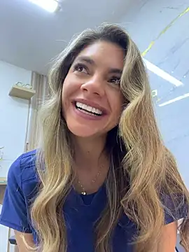 Chat +18 de alicee16 ao vivo