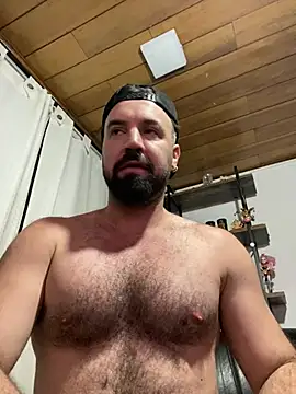 Juan_Art live XXX chat