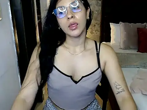 دردشة isa_cruzx الجنسية المباشرة