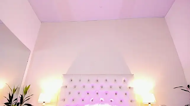 Tiffanny_Gomez - CLOSE UP PUSSY