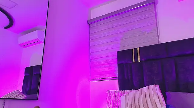 lay_navas' Live XXX Chat