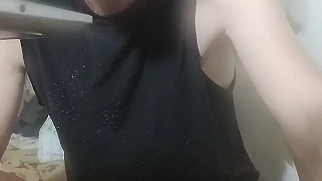 XXX chat uživo modela AronMellon76