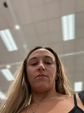 Lunagirl13 - Get naked 😈😈