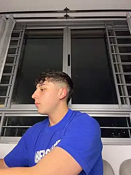 OLIVER_K Chat XXX live