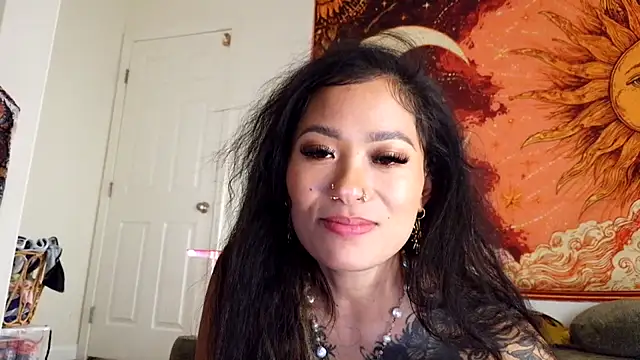 maciixbby লাইভ XXX চ্যাট