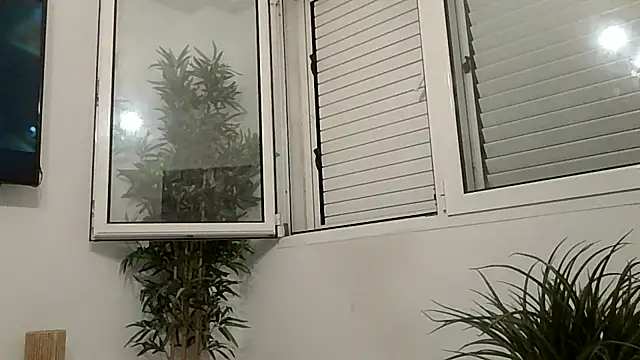 yanick931 XXX чат на живо