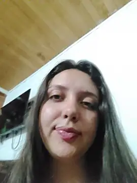 Chatroom XXX en direct de Bella_Karoline
