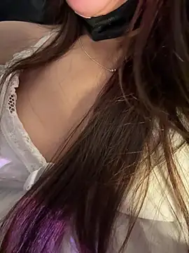 Chat XXX en directo de Louvi_