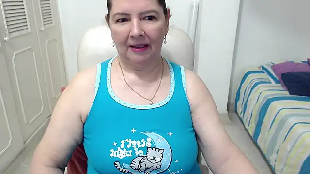 leonela_69のライブXXXチャット