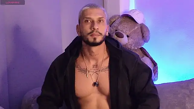 XXX chat uživo modela Seth_Vegaa