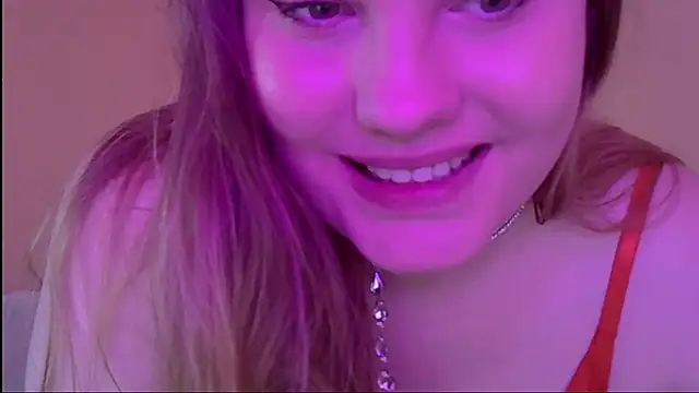 Chat XXX en directo de CutiE_girl__