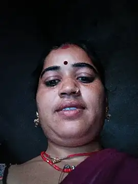 Hot_kamla