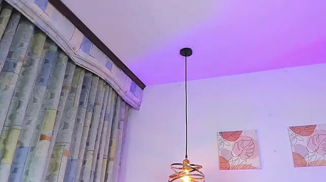 Quiinn_bxのライブXXXチャット