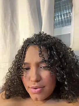 Queenpandinha's Live XXX Chat
