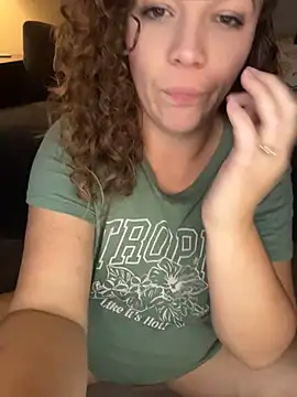 MistyNights' Live XXX Chat