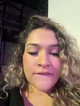 Chat XXX en directo de Sara_smiiith211