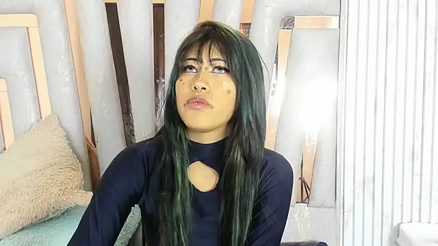 دردشة yiyi_cs الجنسية المباشرة