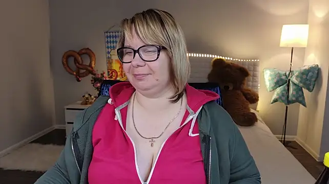 BonnnyBoobsy Chat XXX live