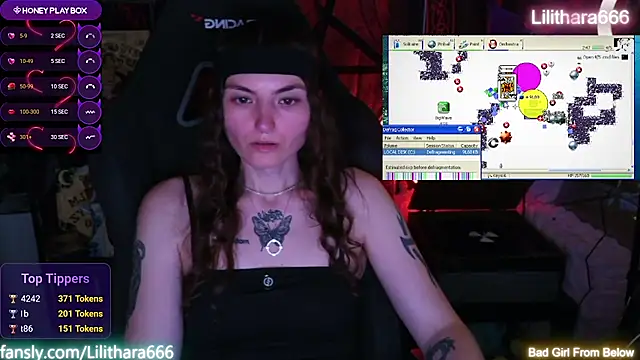 Lilithara666: απευθείας συνομιλία ΧΧΧ