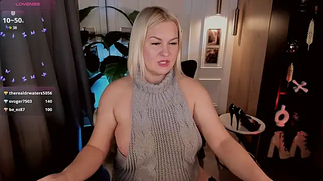 YolandaKiss Live XXX-Chat